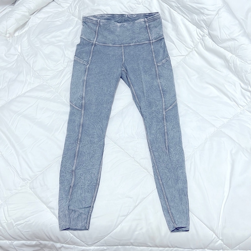 Lululemon Fast and Free high rise tight size 6 25”